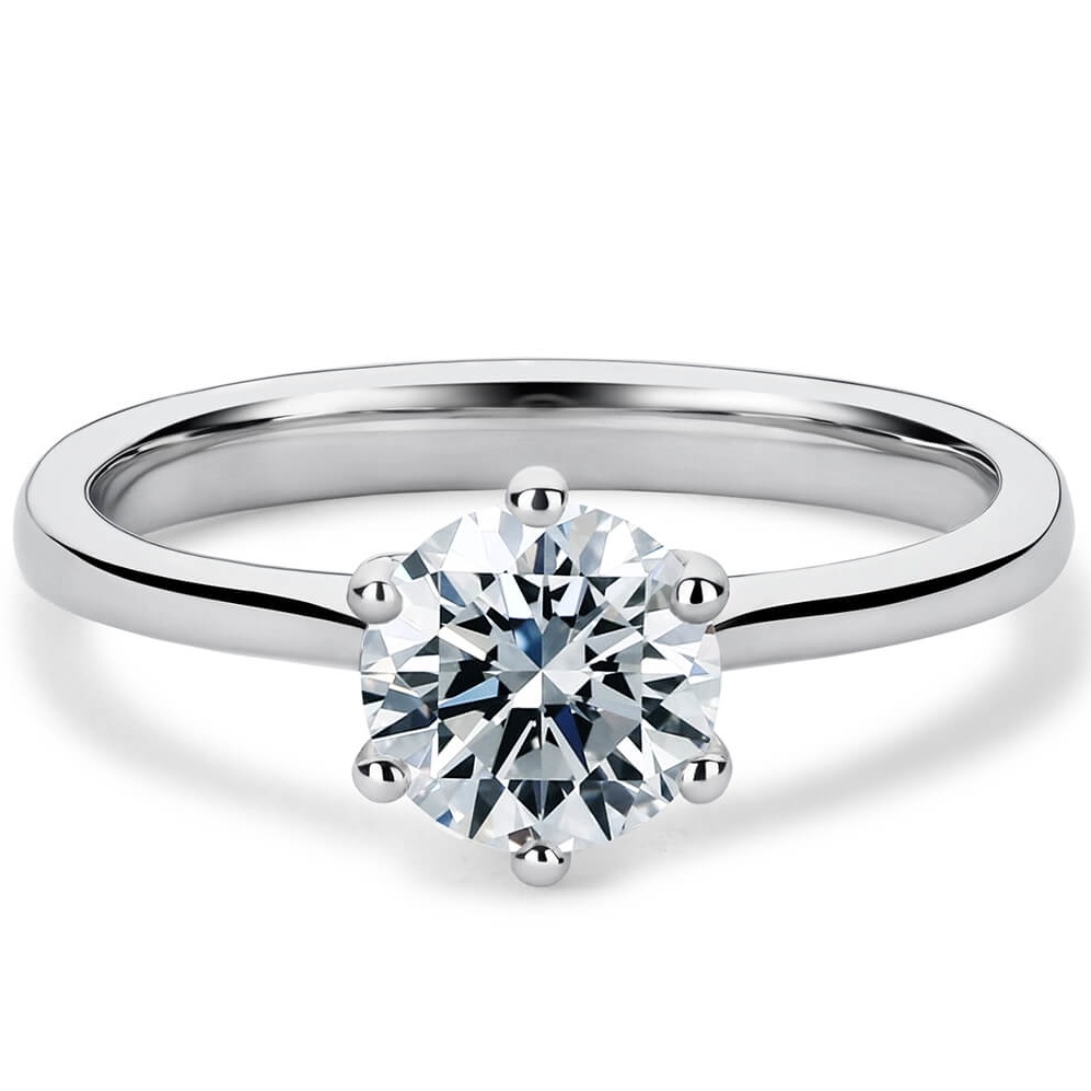 Solitario “Valenza Po” – Diamante Naturale Rotondo - Montatura in Oro Bianco 18 kt