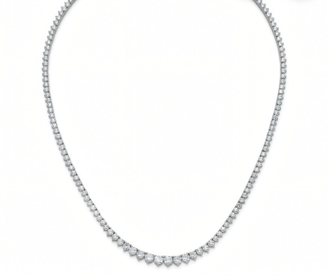 Collana tennis modello degrade in oro bianco 18k con diamanti naturali F/G color - immagine 2