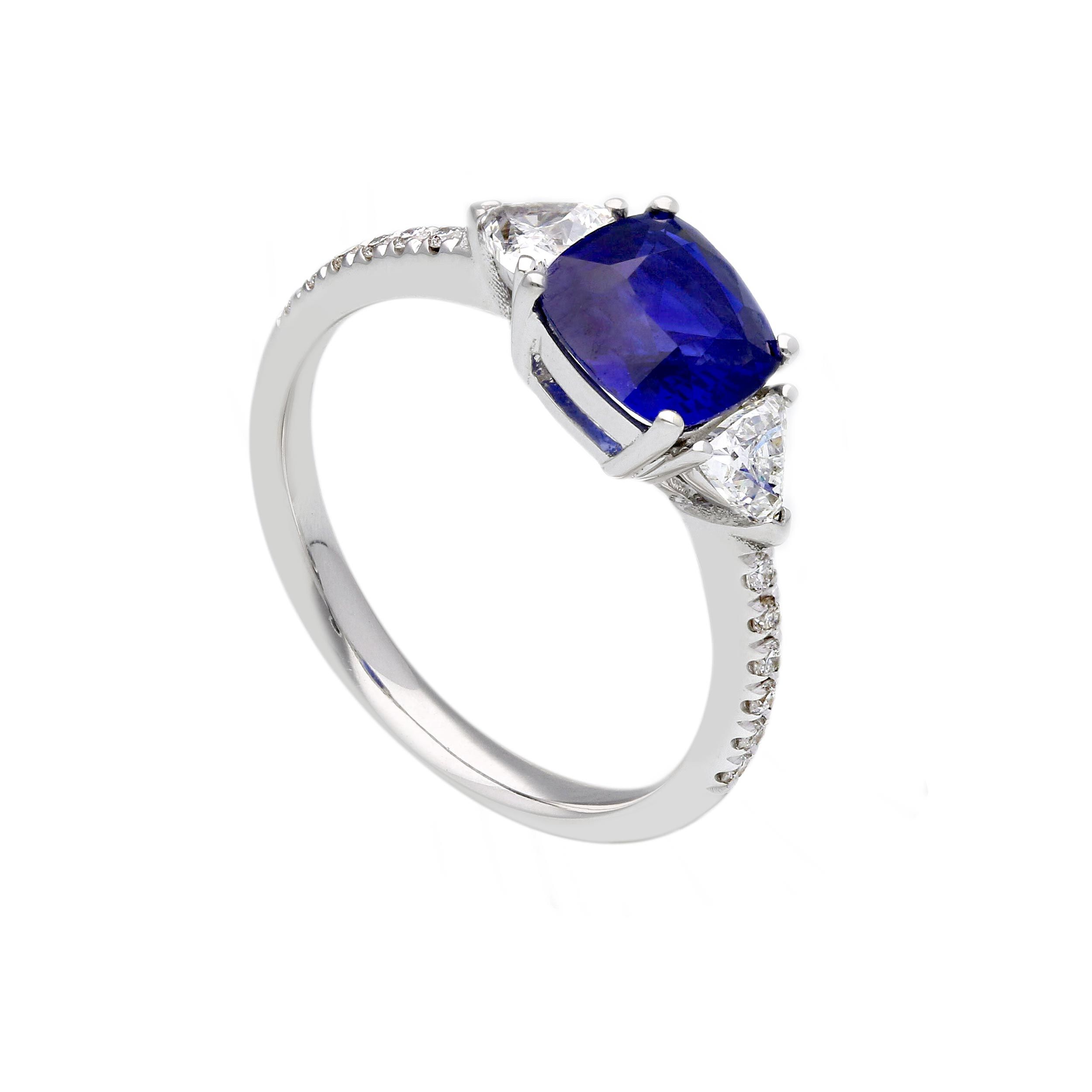 Anello zaffiro certificato