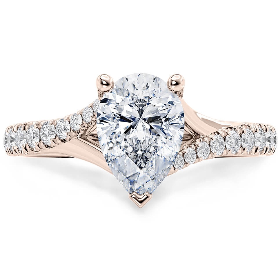 Solitario "Nina" – Diamante Lab, Taglio a Goccia, Diamanti sul gambo e Montatura in Oro Rosa 18 kt