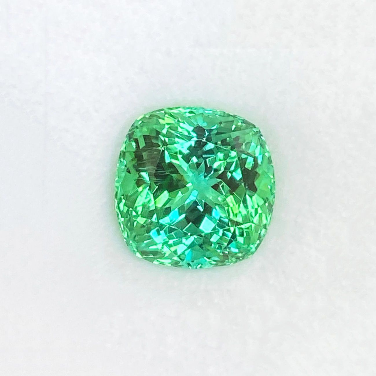 Diamond Jewellery / Luxury Collection -Tormalina green